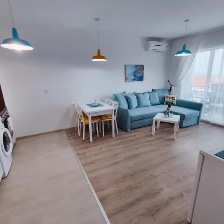 Raya Apartment